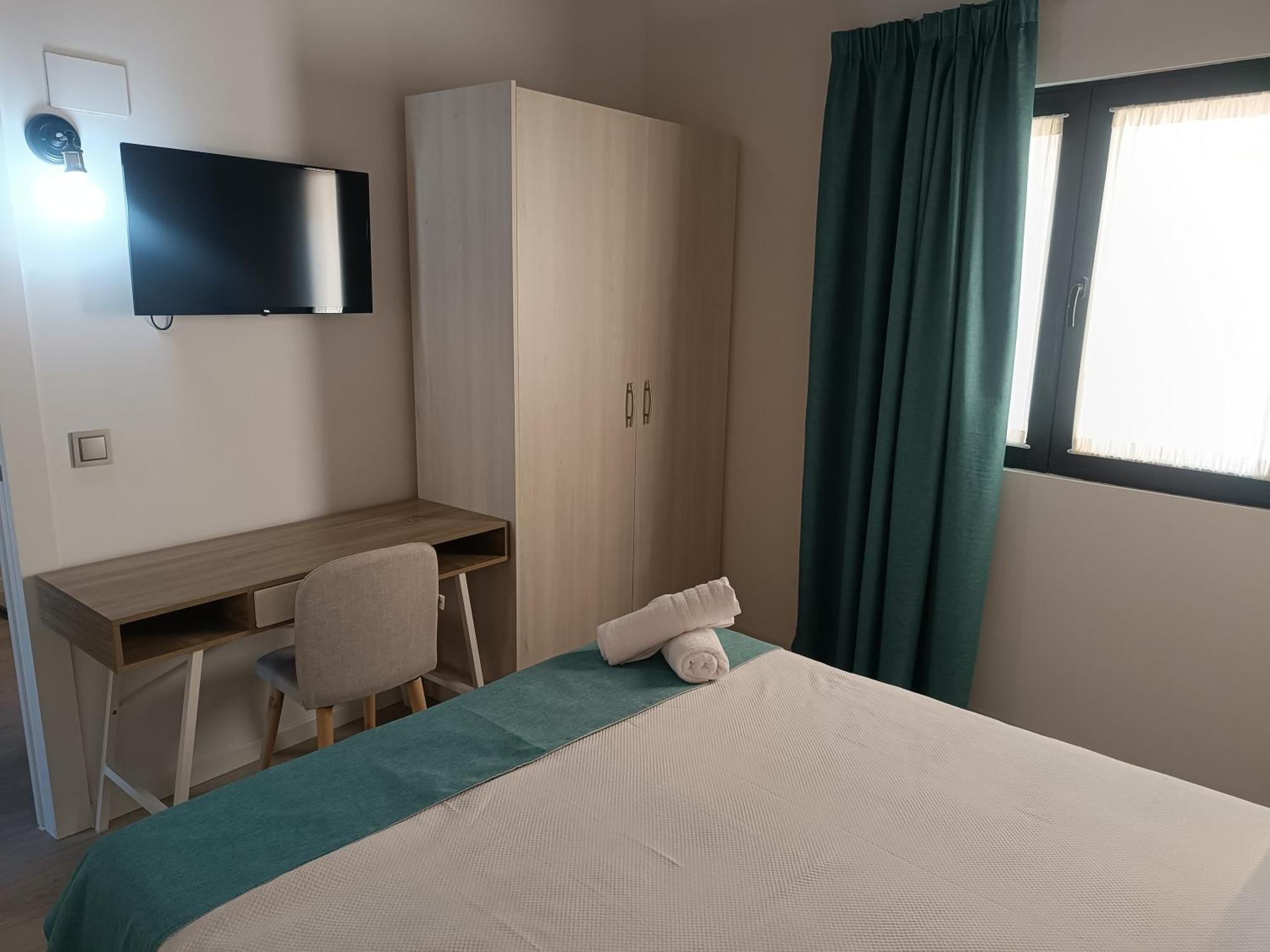 Apartamentos Turisticos Avila Puerta De La Santa 2-1 Exteriör bild